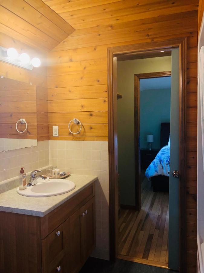 Midnight Sun Vacation Home Whitehorse Exterior photo